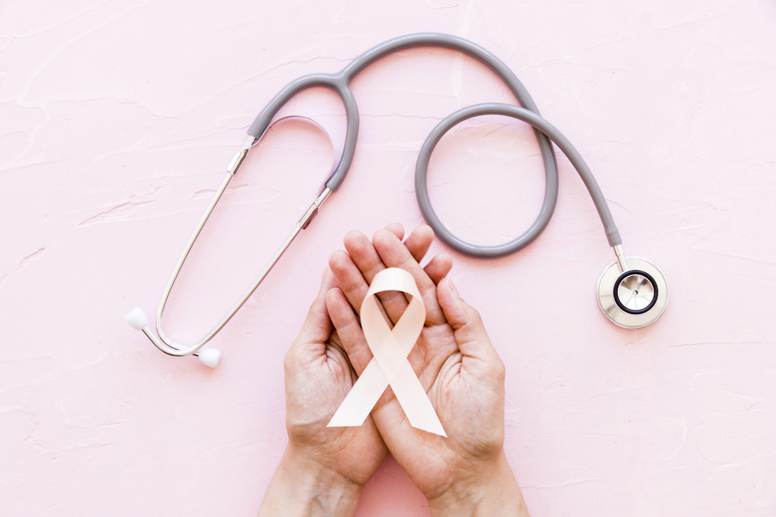 Vitaminas e minerais aliados na prevenção do câncer de mama 